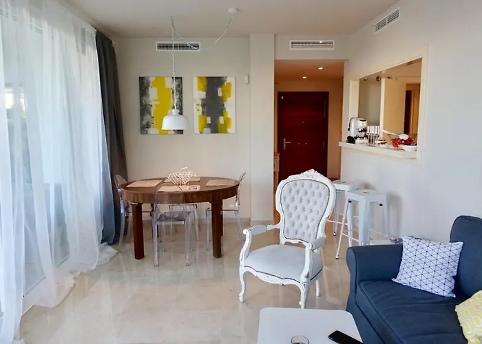 Alcazaba Lagoon, Estepona