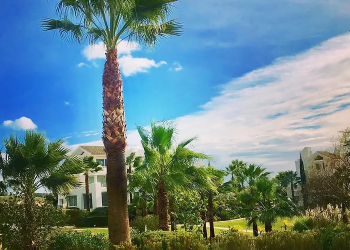 Alcazaba Lagoon, Apartamento *