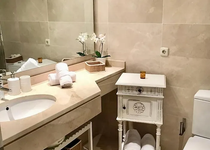 Alcazaba Lagoon, Apartman