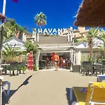 Alcazaba Lagoon, Apartament