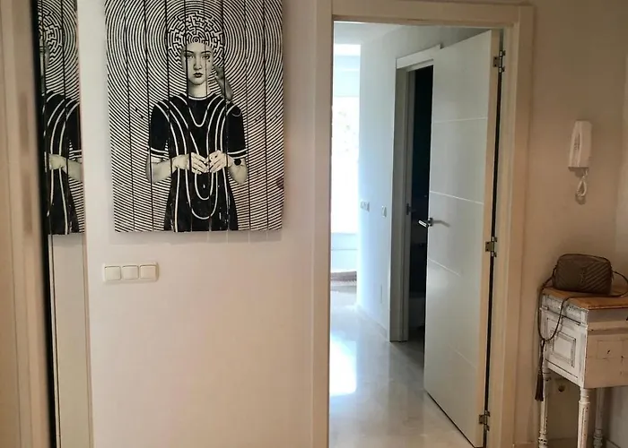 Alcazaba Lagoon, Apartment *