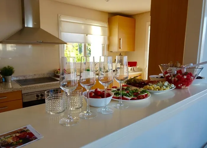 Alcazaba Lagoon, * Estepona